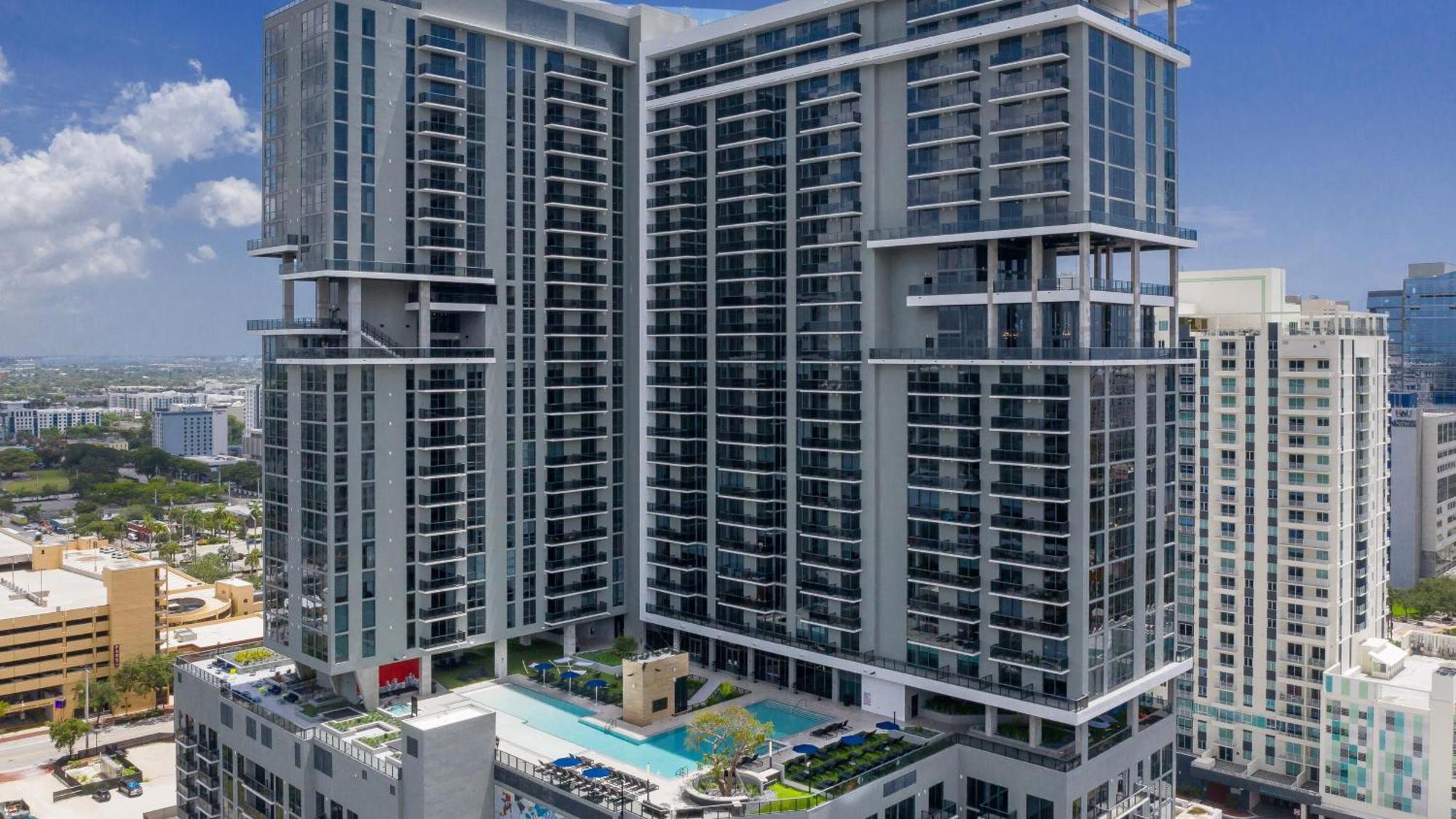 Flow Fort Lauderdale Condos By Barsala Экстерьер фото
